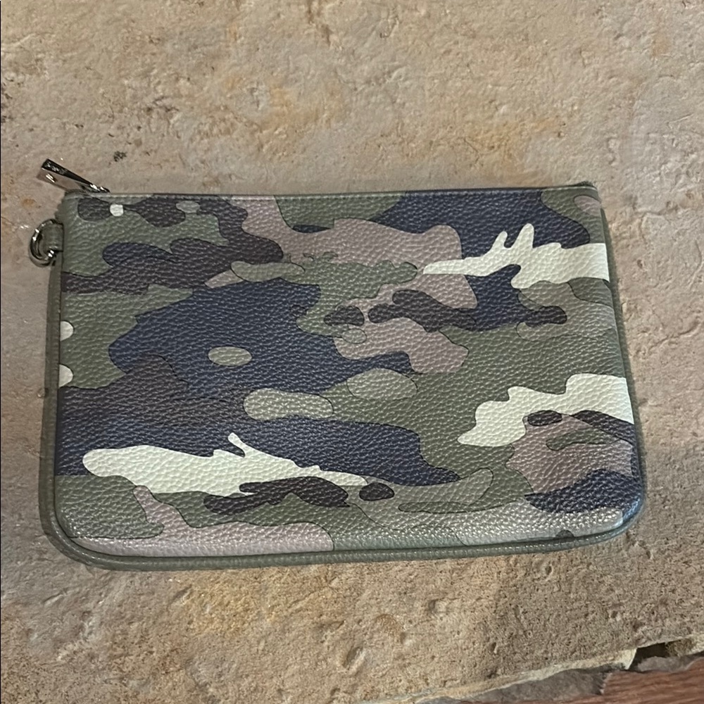 Thirty-One Camouflage Green and Gray Clutch
